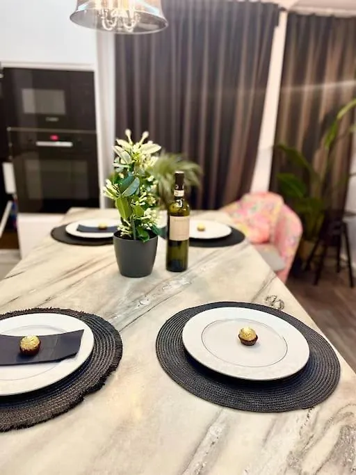 Casa In Inima Capitalei Villa Bukarest