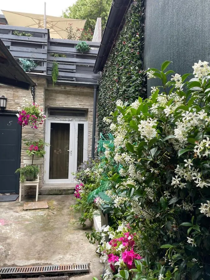 Villa Casa In Inima Capitalei à Bucarest
